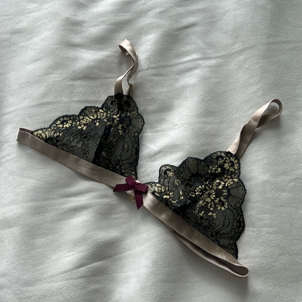 Bordelle Orient Belle soft cup bra, size Small (30D, 32C or 34B)